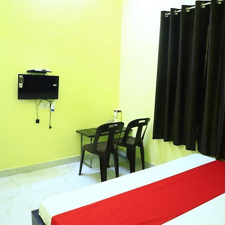 Shivraj Homestay ماثورا المظهر الخارجي الصورة