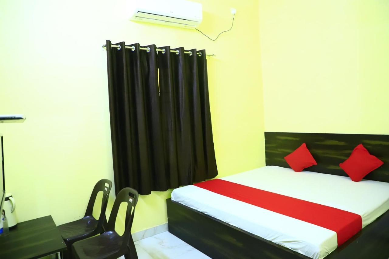 Shivraj Homestay ماثورا المظهر الخارجي الصورة