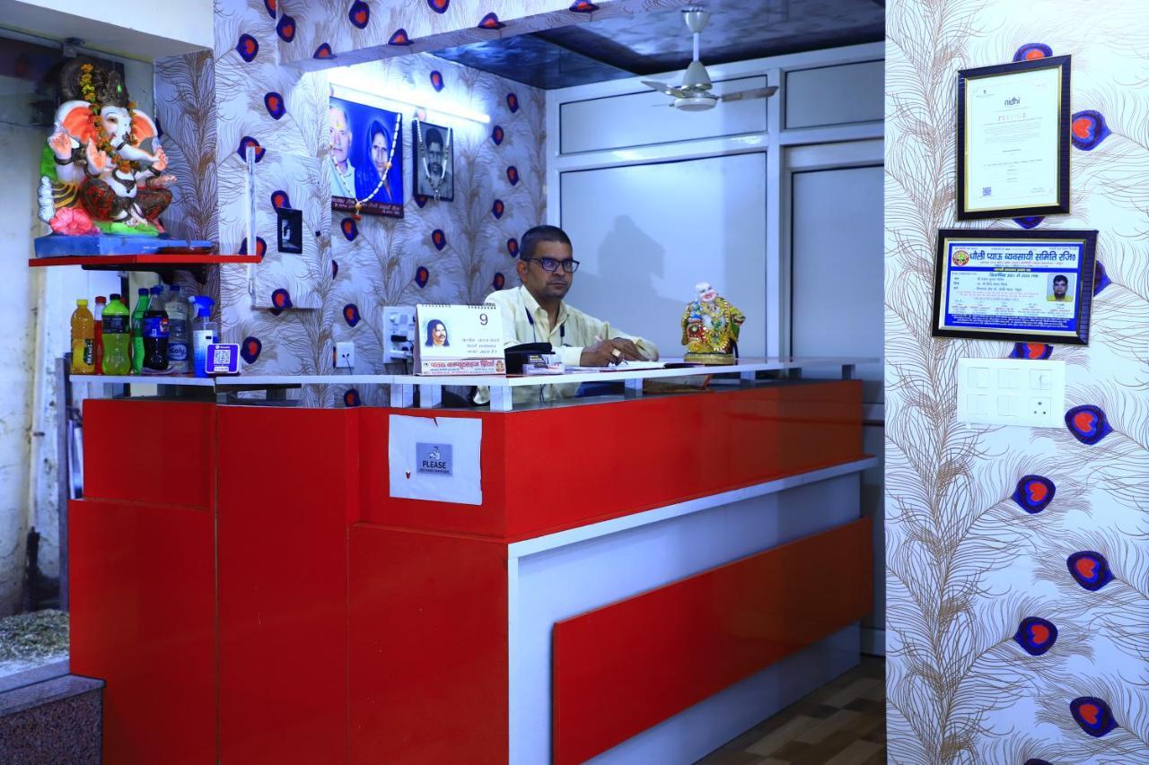Shivraj Homestay ماثورا المظهر الخارجي الصورة